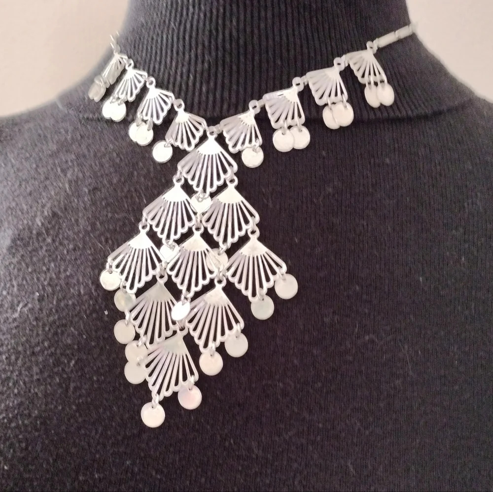 Silver Tone Statement Bib Dangle Flapper Gyspy Necklace Link Chain